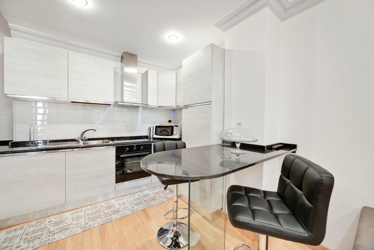 Peroni 8 Pax Brand New Apartment Rom Eksteriør billede